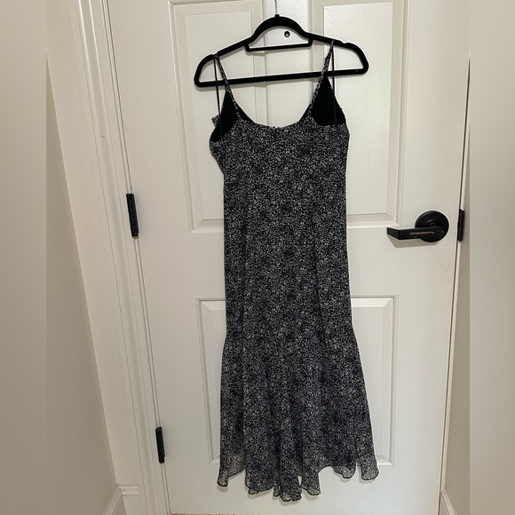 Express Size Small Black & White Print Pattern High-Low Ruffle Dress (Like New!) - Picture 2 of 7